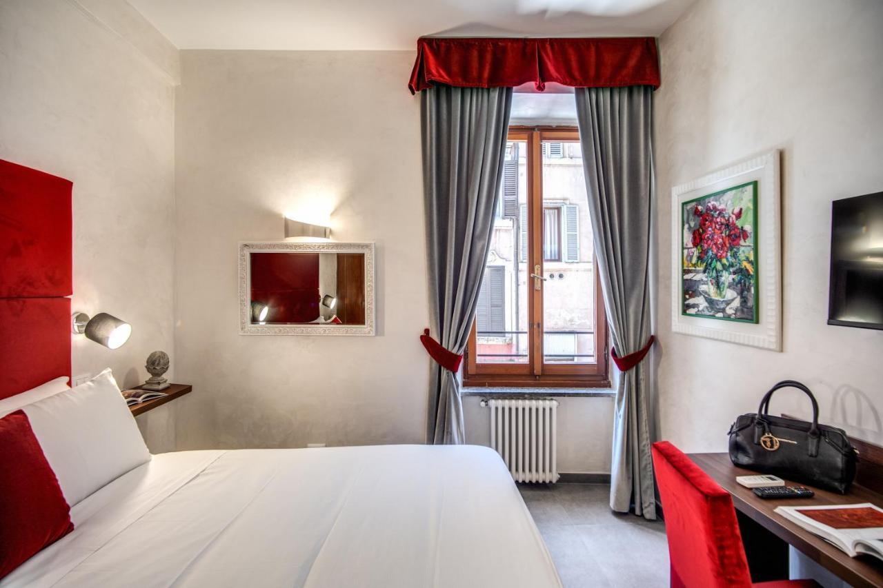 Tritone Top House Rome Bilik gambar